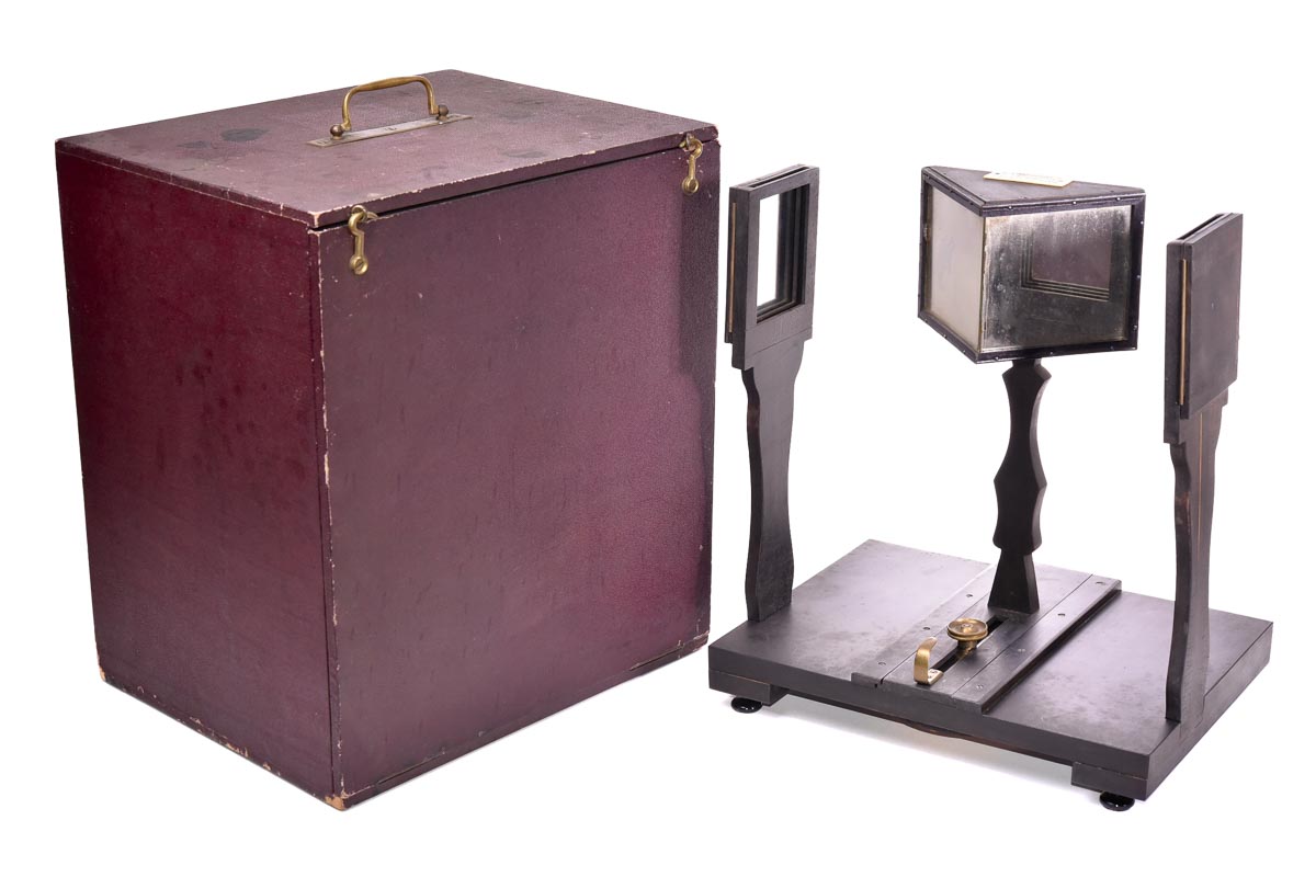Mirror stereoscope, Legendre, France Mirror stereoscope, Legendre, France