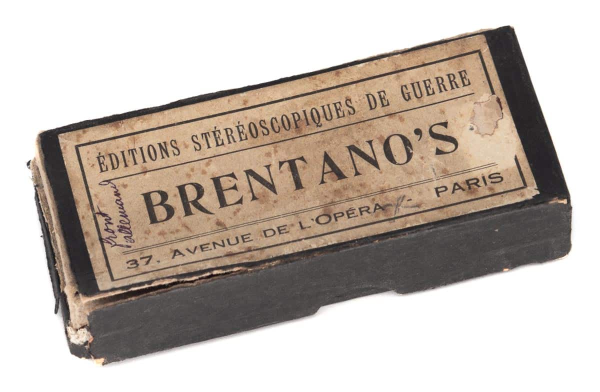 Brentano's Paris